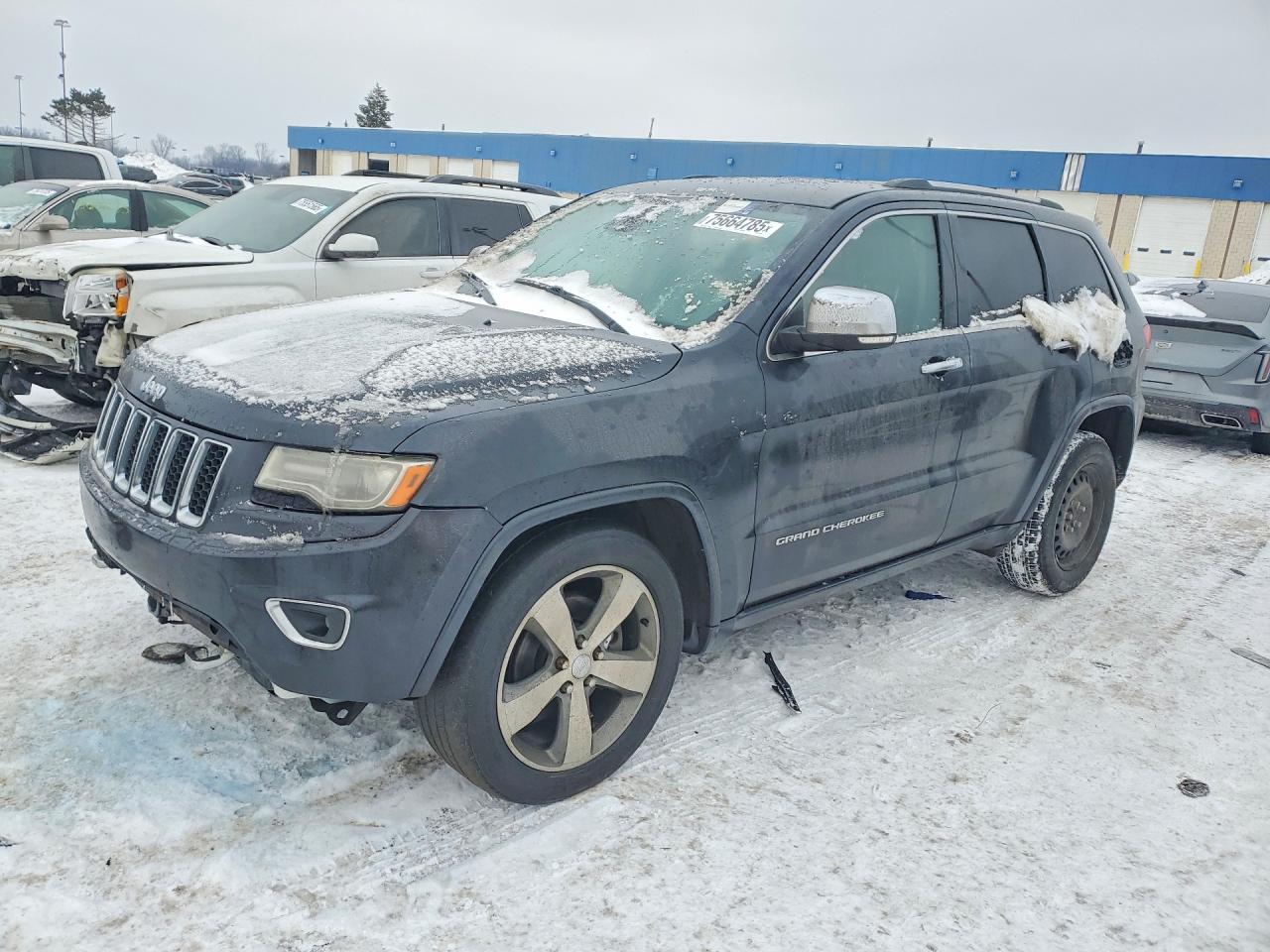 Salvage Jeep Grand Cherokee Image