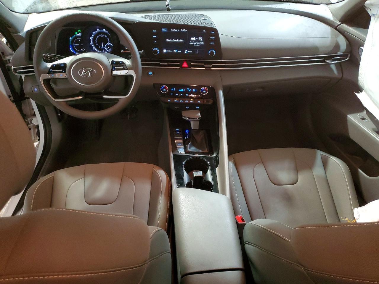 Hyundai ELANTRA Blue