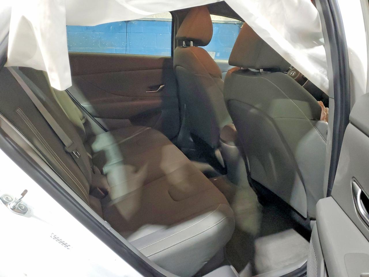 Hyundai ELANTRA Blue