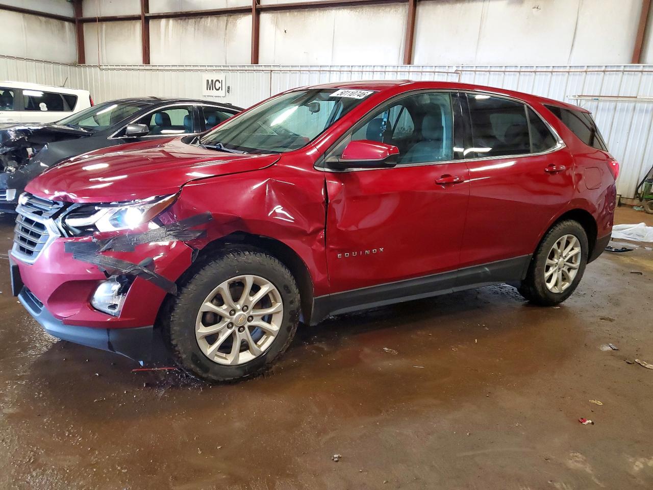 Salvage Chevrolet Equinox Image