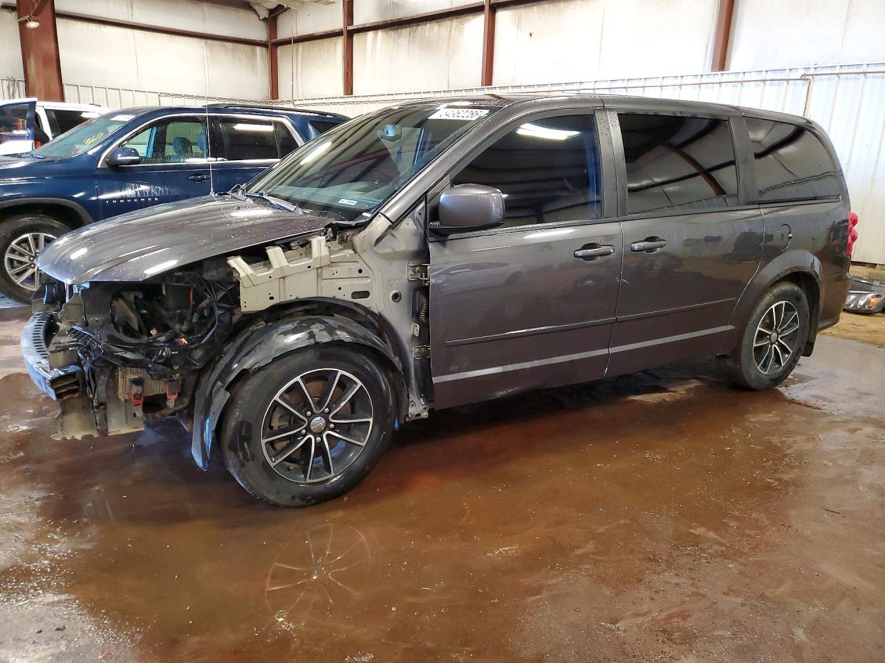 Salvage Dodge Caravan Image