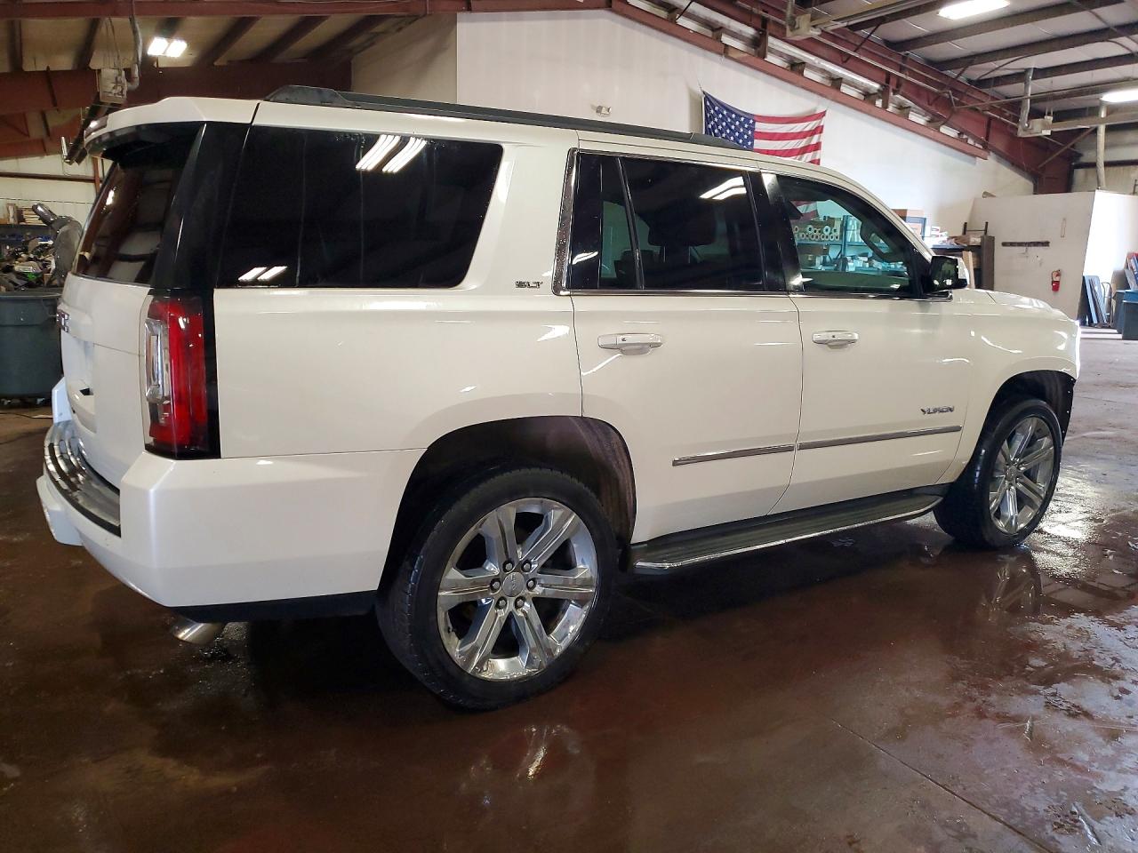 GMC Yukon Slt