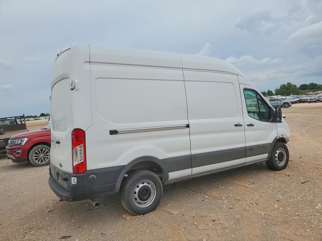 Ford Transit T-250