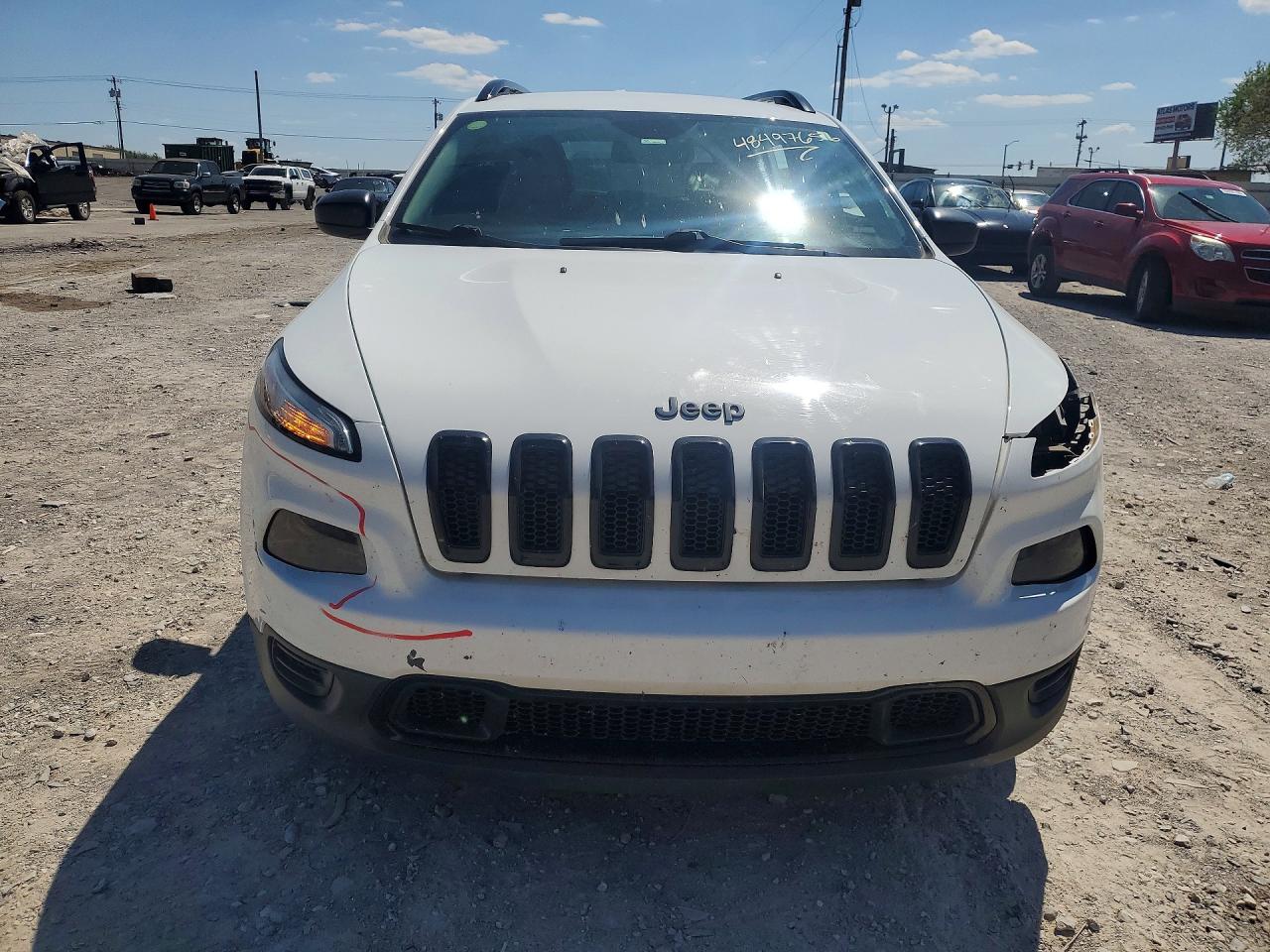 Jeep Cherokee Sport