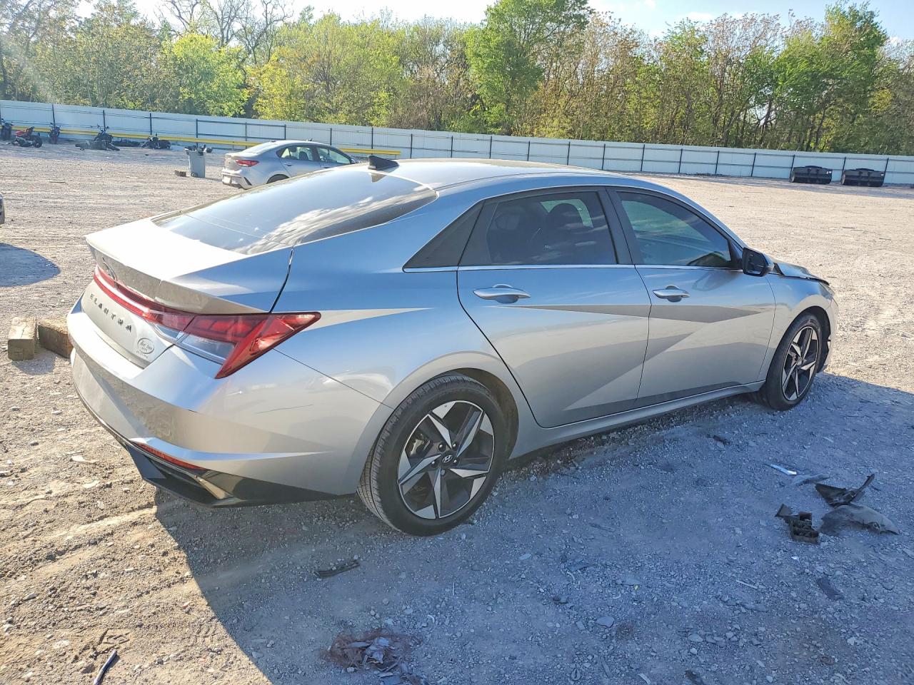 Hyundai ELANTRA Sel