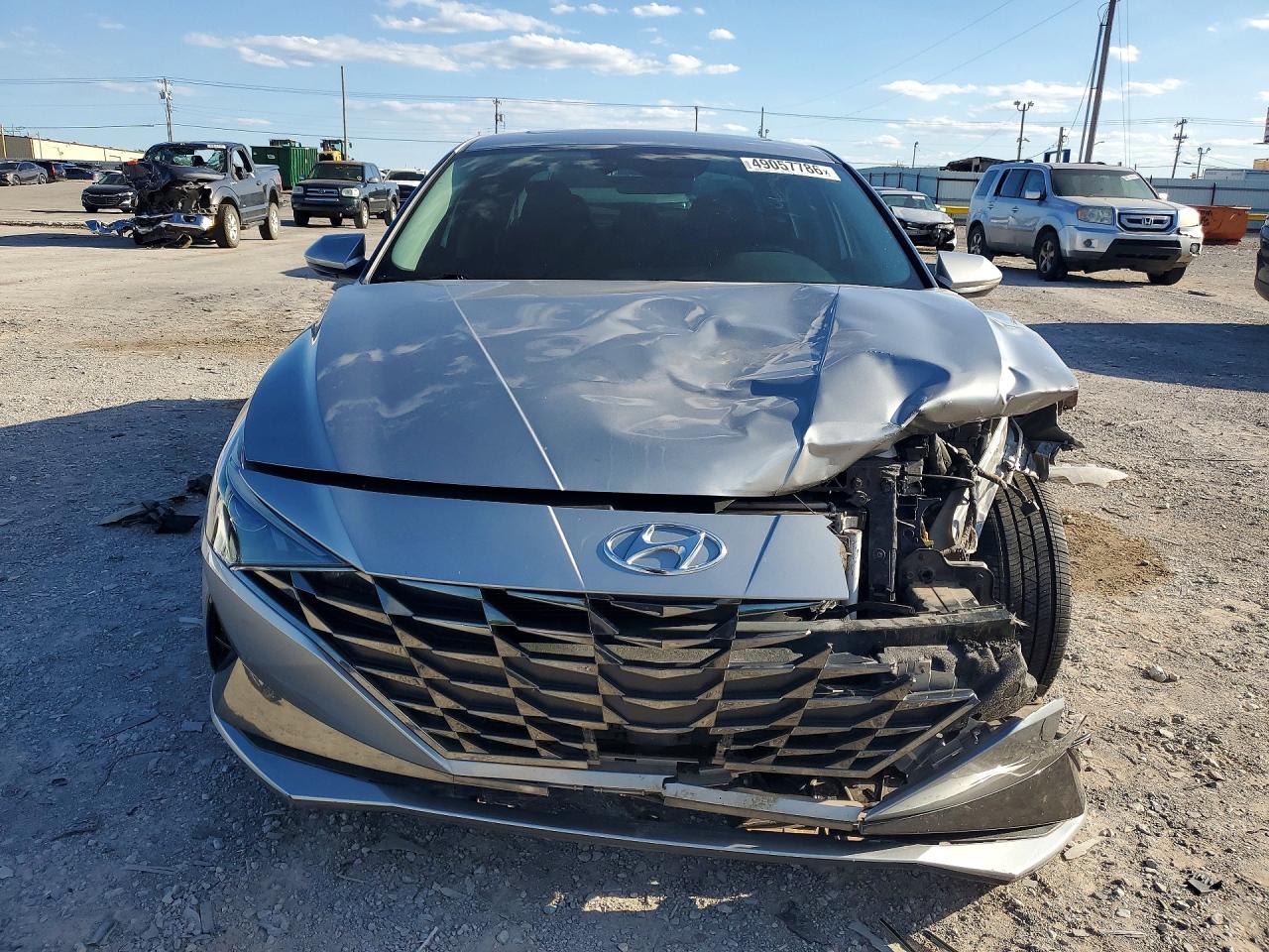 Hyundai ELANTRA Sel