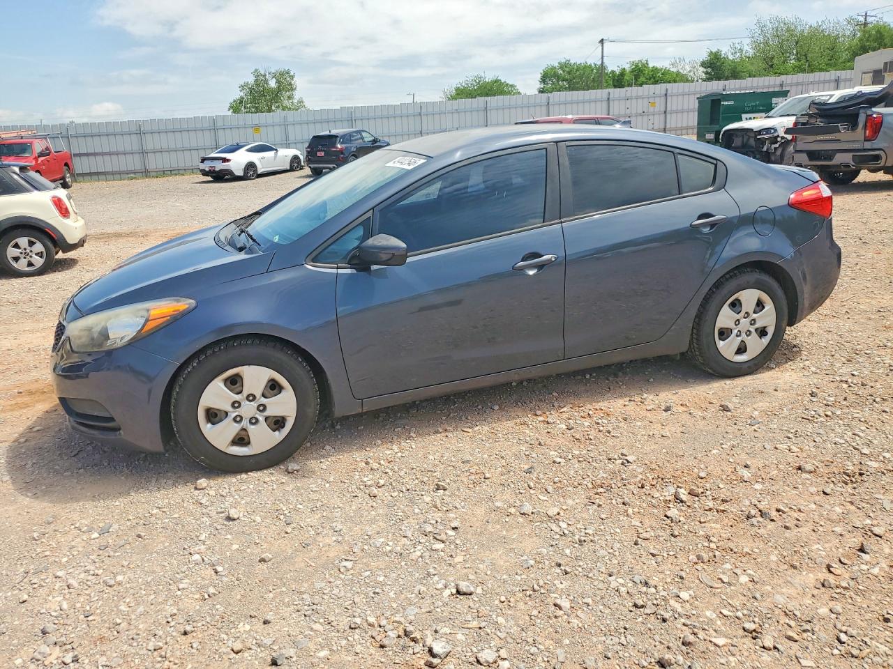 Salvage Kia Forte Image