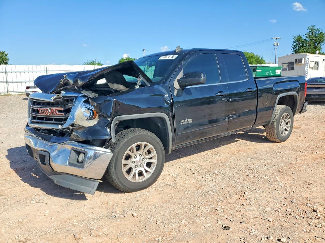 Salvage GMC Sierra Image