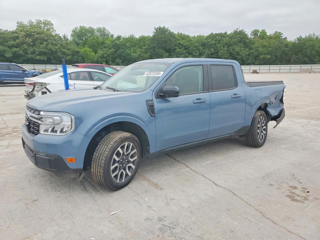 Salvage Ford Maverick Image