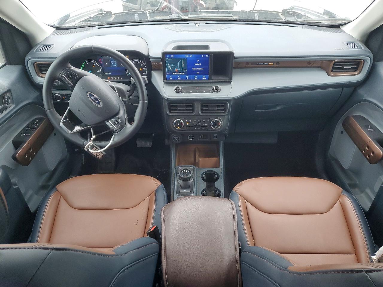 Ford Maverick Lariat