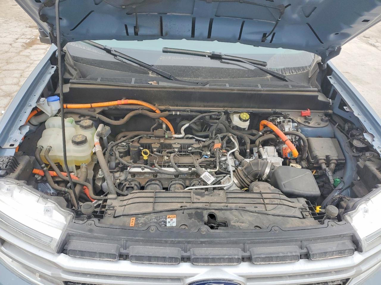 Ford Maverick Lariat