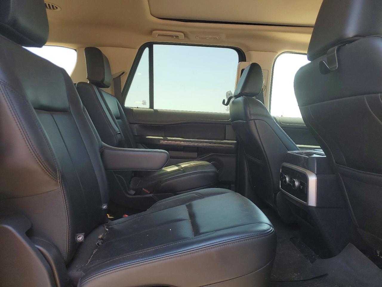 Ford Expedition Max Xlt