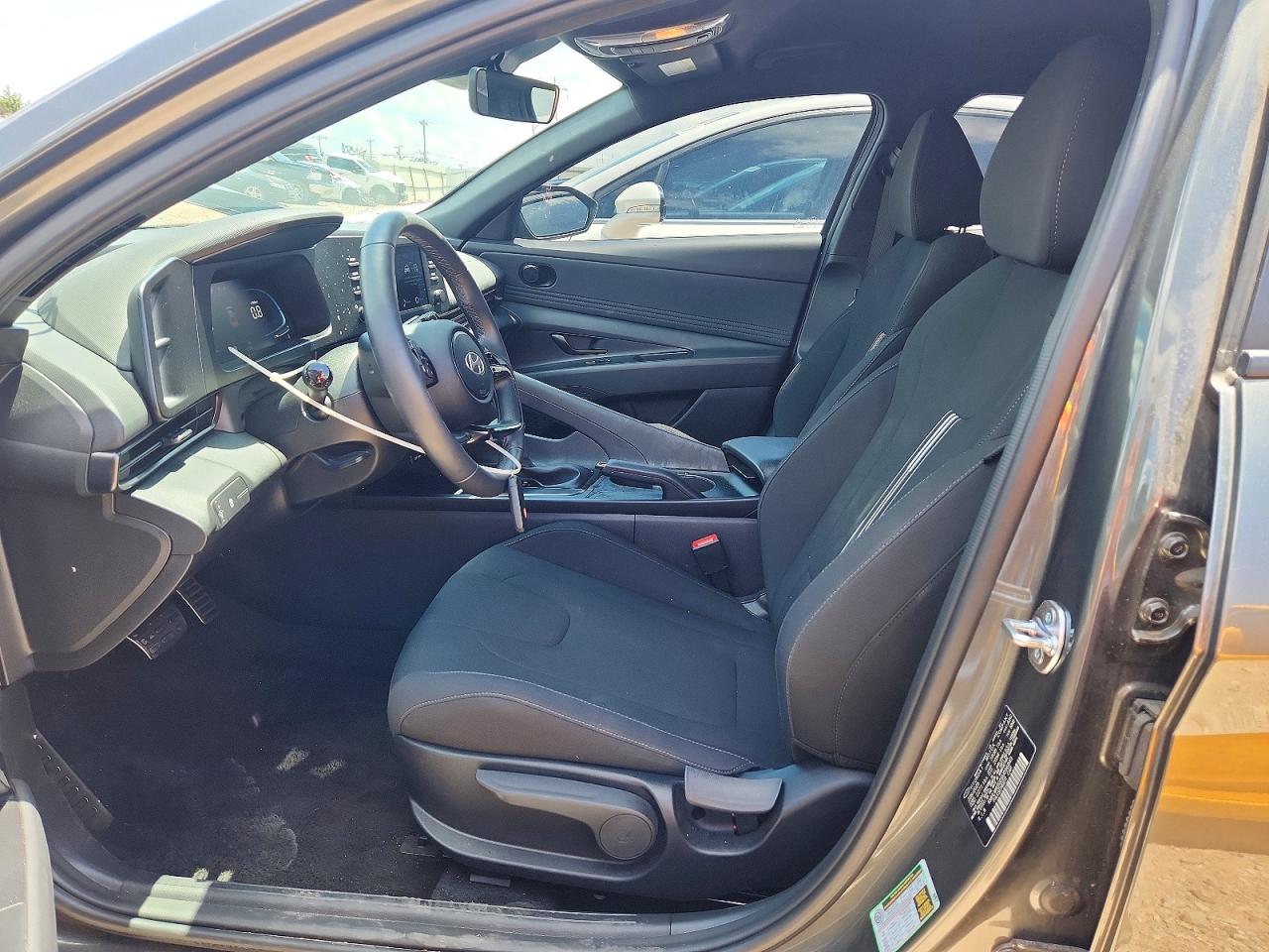 Hyundai ELANTRA Sel Sport