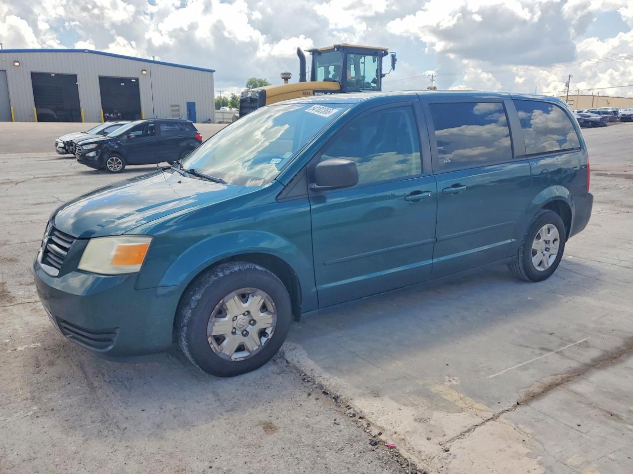 Salvage Dodge Caravan Image