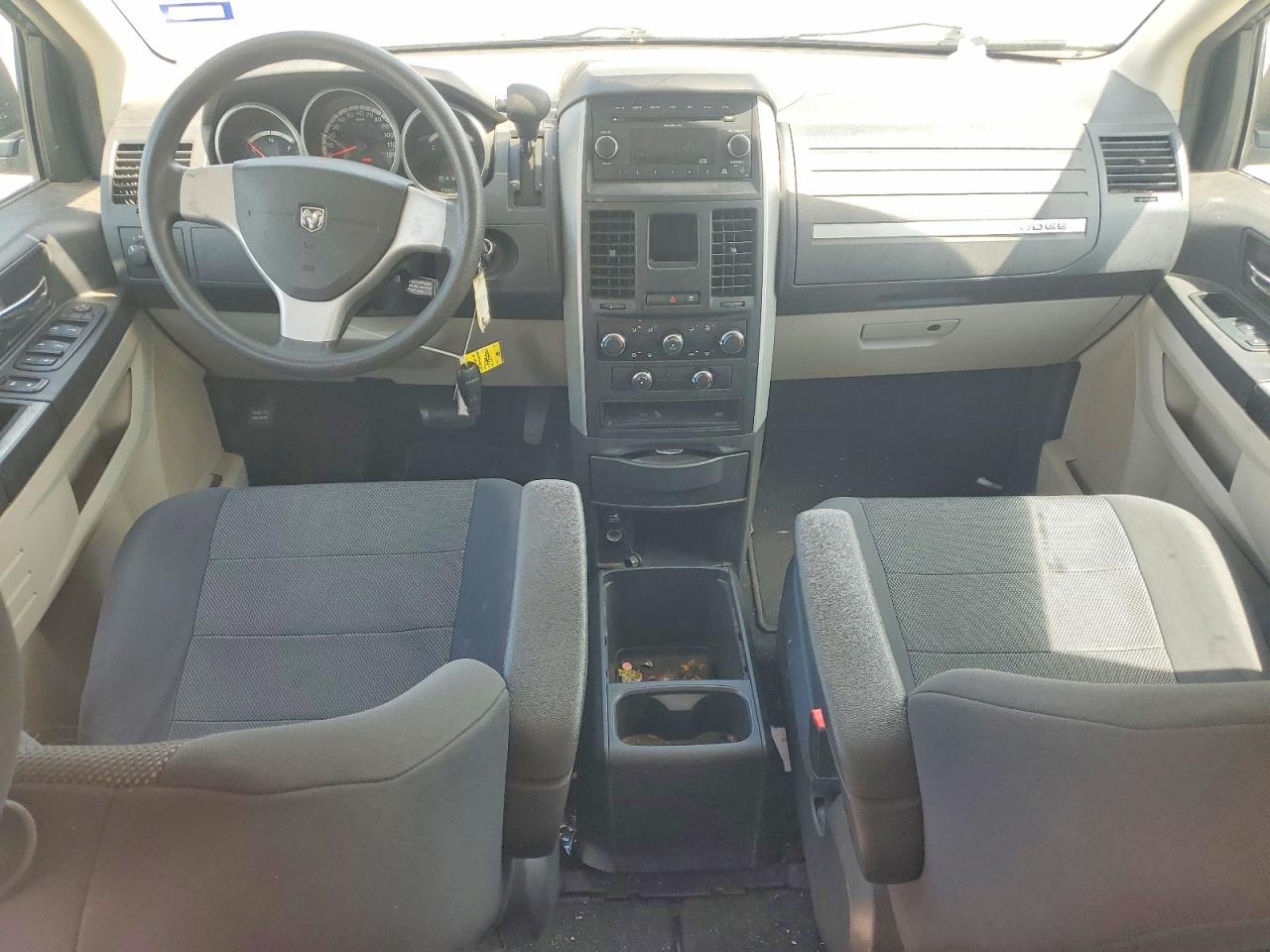 Dodge Caravan Se