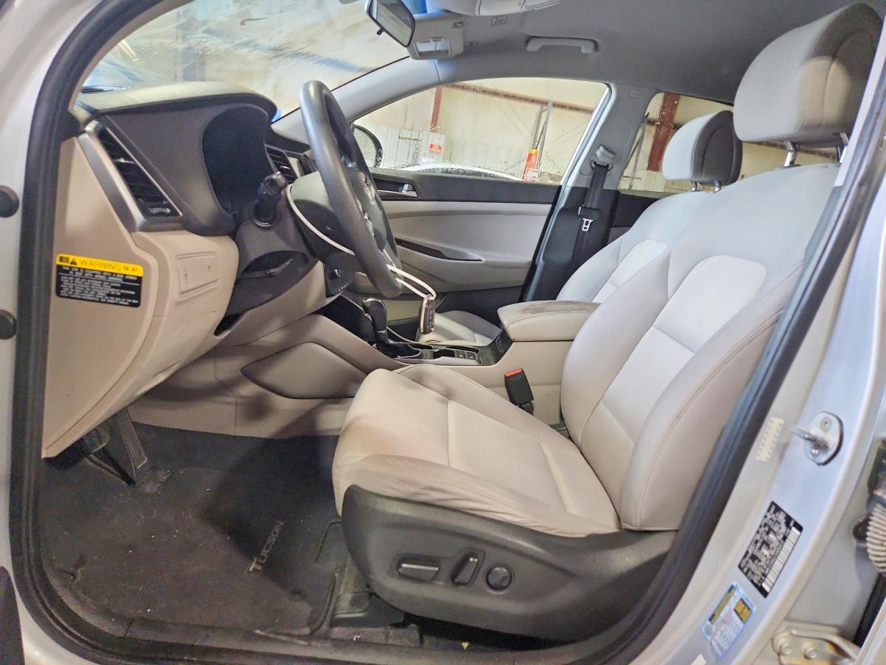 Hyundai TUCSON Sel