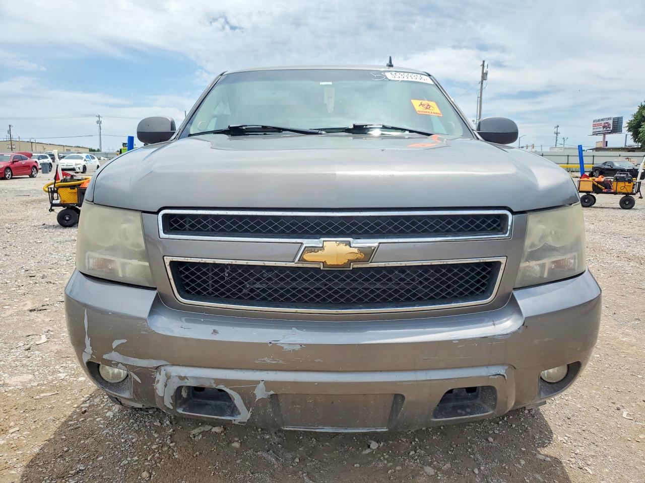Chevrolet Suburban C1500