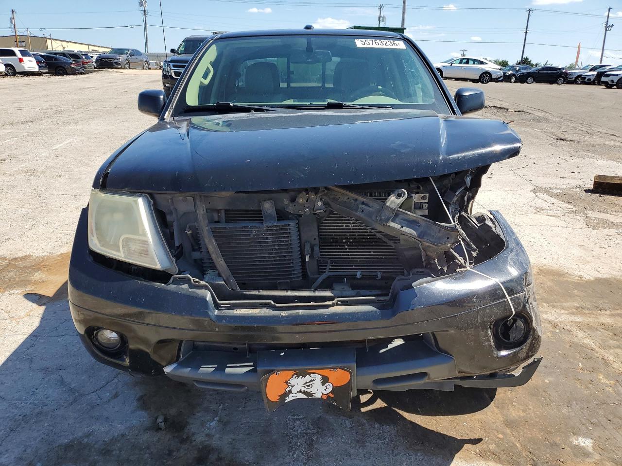 Nissan Frontier S