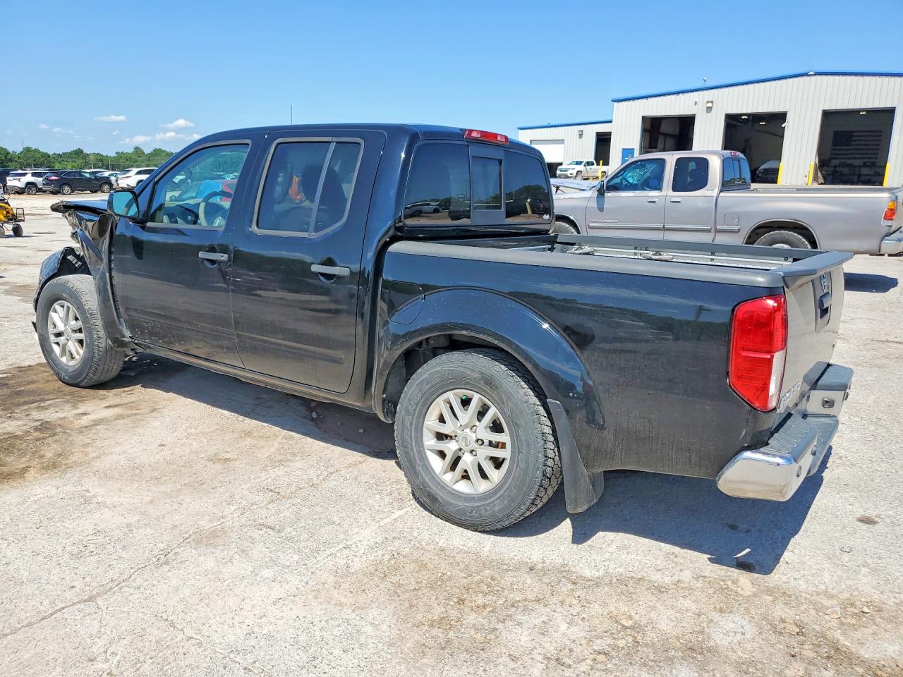 Nissan Frontier S