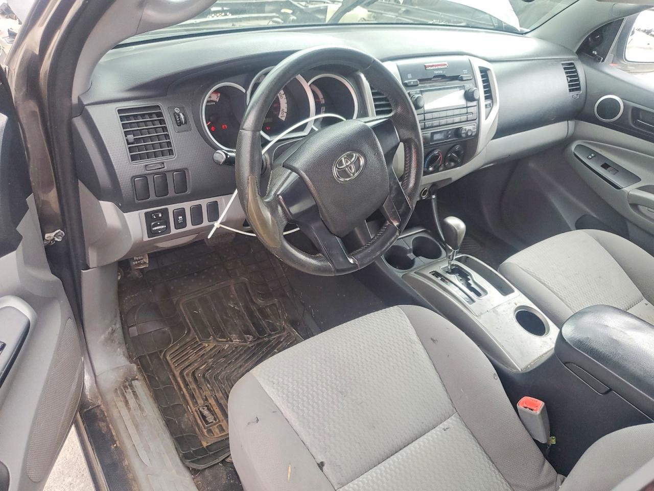 Toyota Tacoma Access Cab