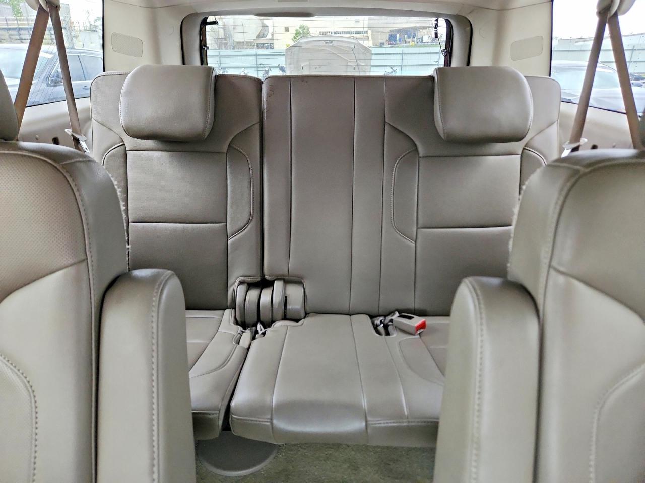 Chevrolet Suburban K1500 Ltz