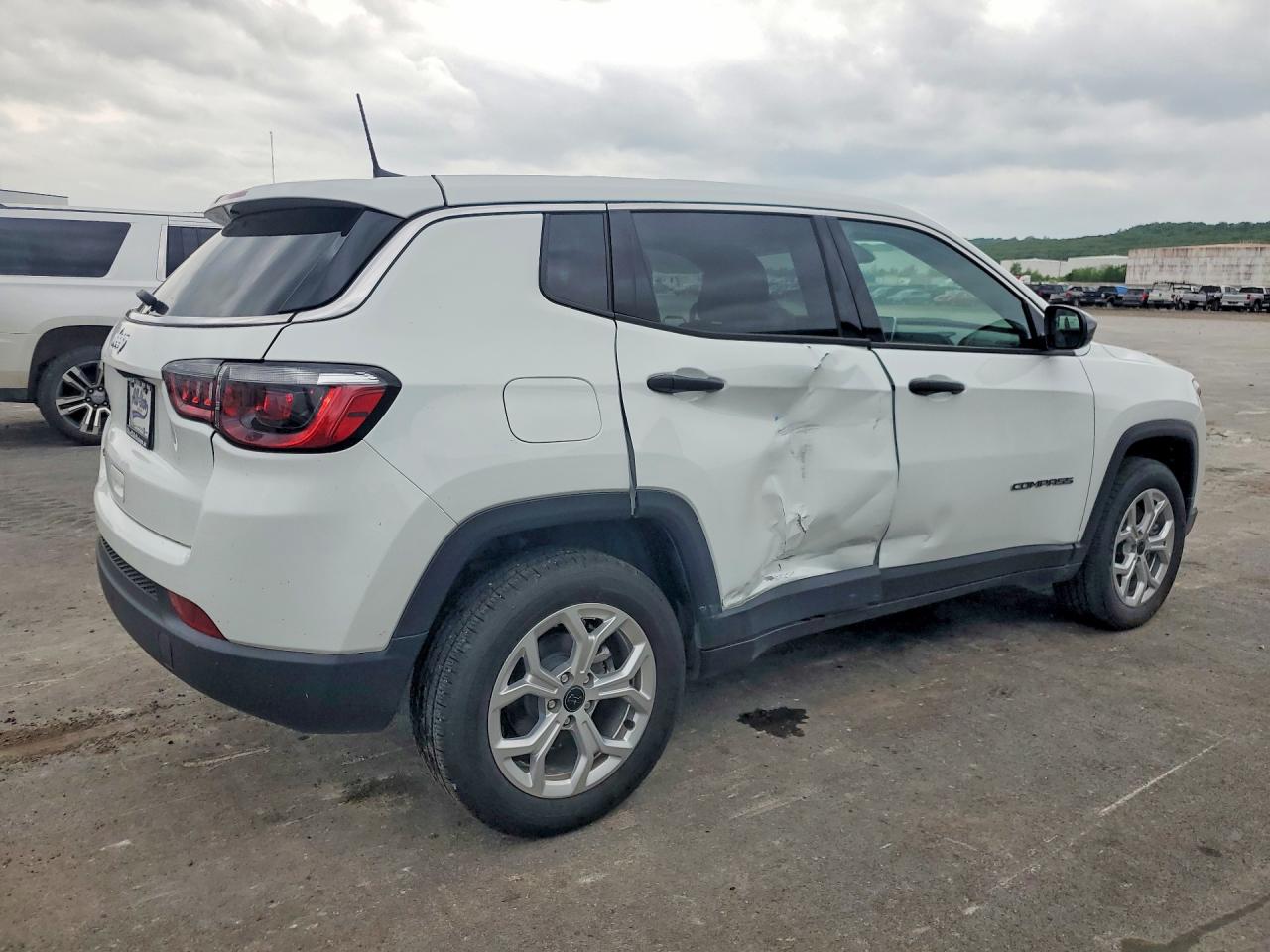Jeep Compass Sport