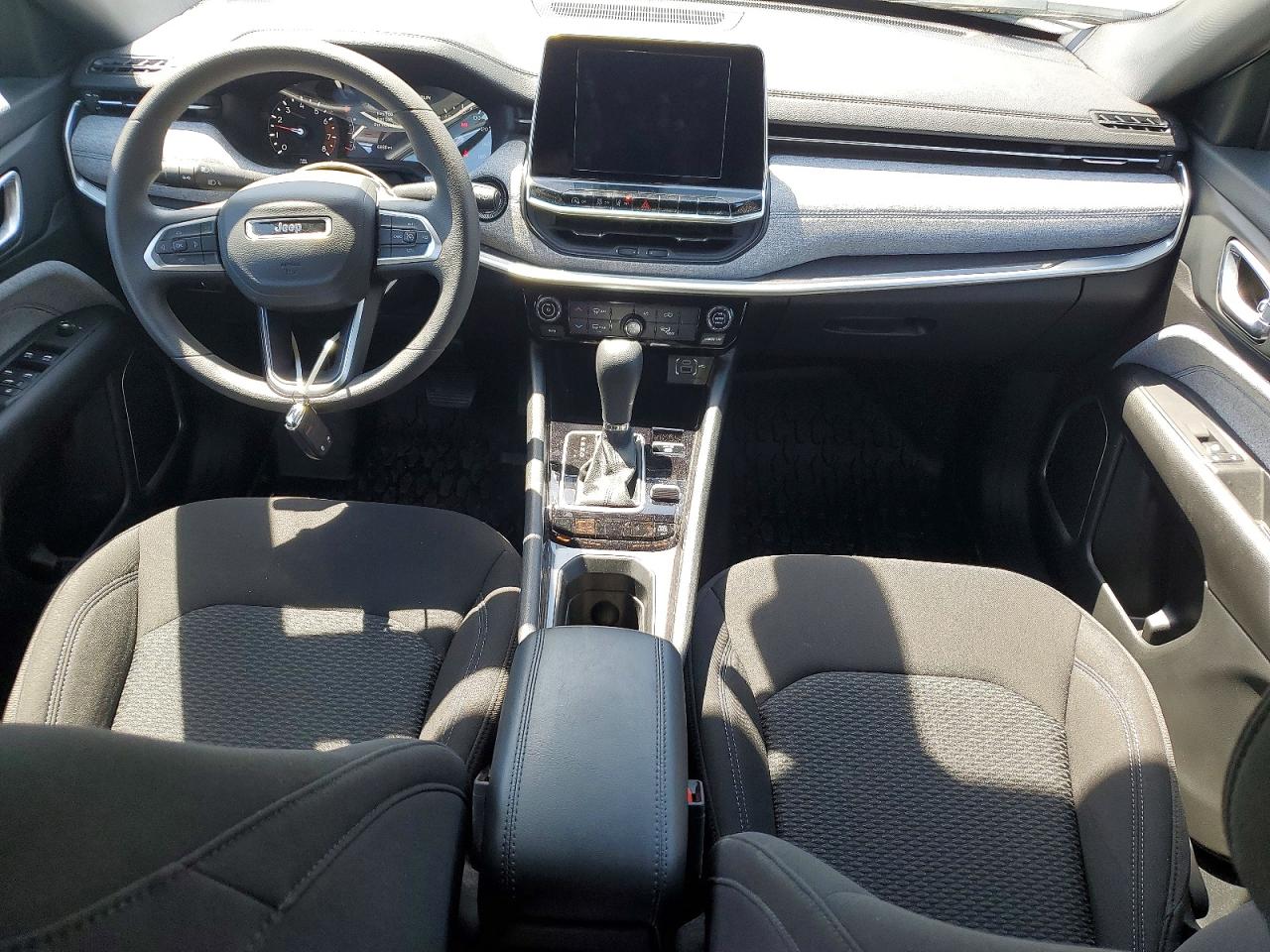 Jeep Compass Sport