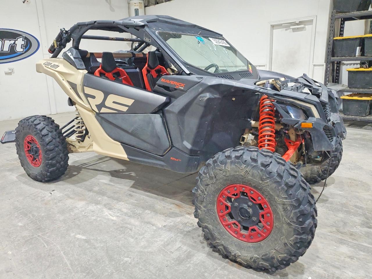 Salvage Can-Am Maverick X3 Image