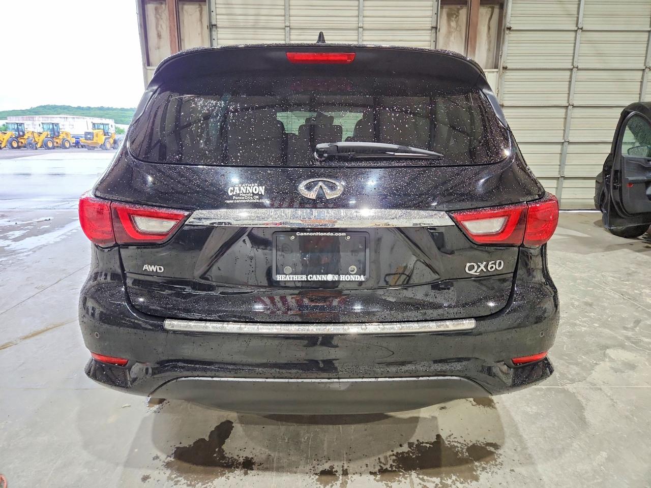 INFINITI Qx Luxe