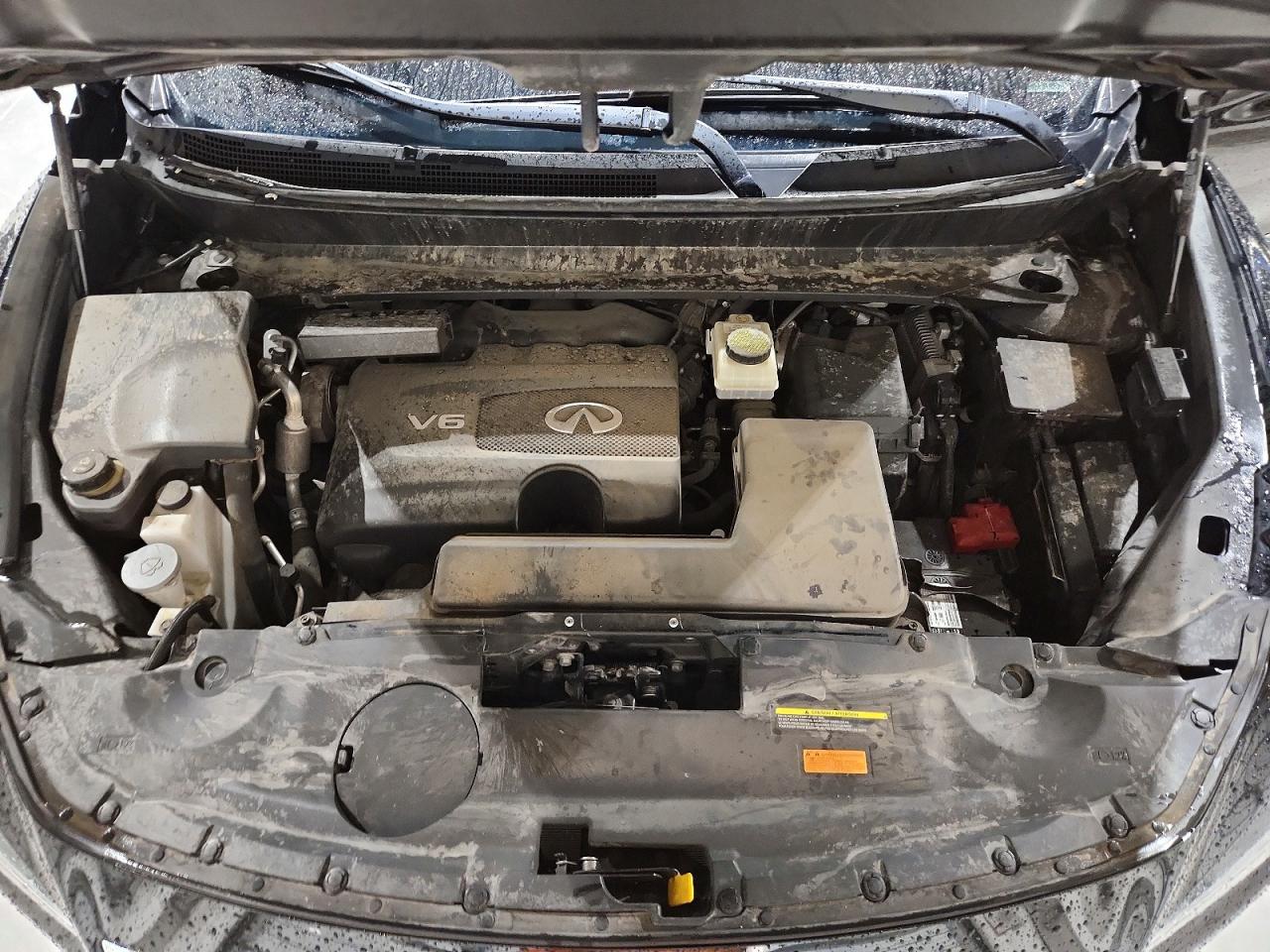 INFINITI Qx Luxe