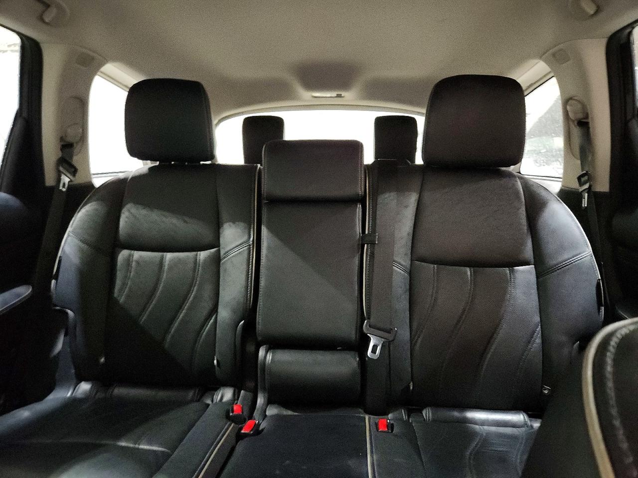 INFINITI Qx Luxe