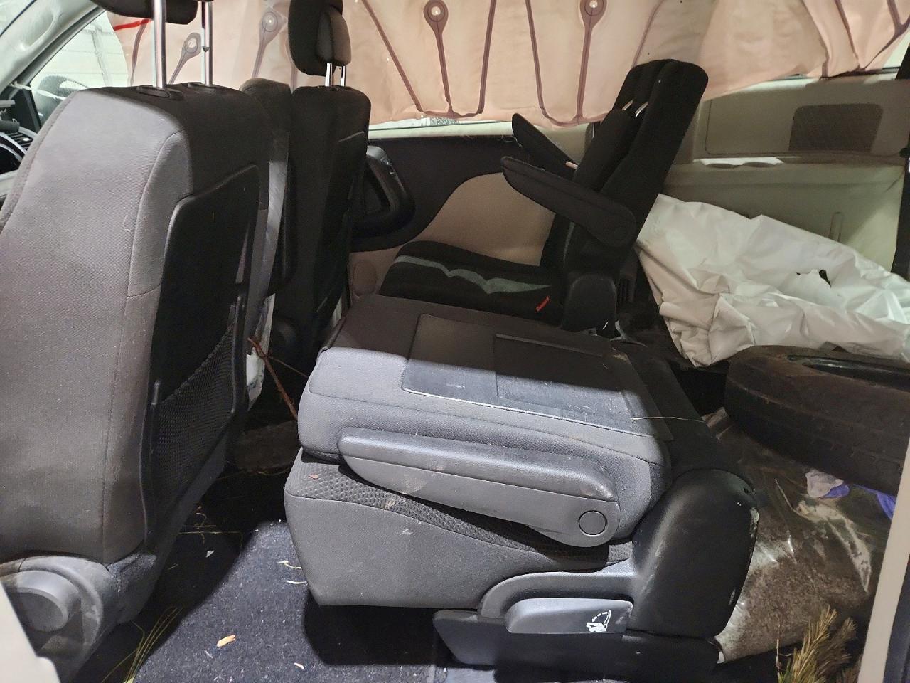 Dodge Caravan Se