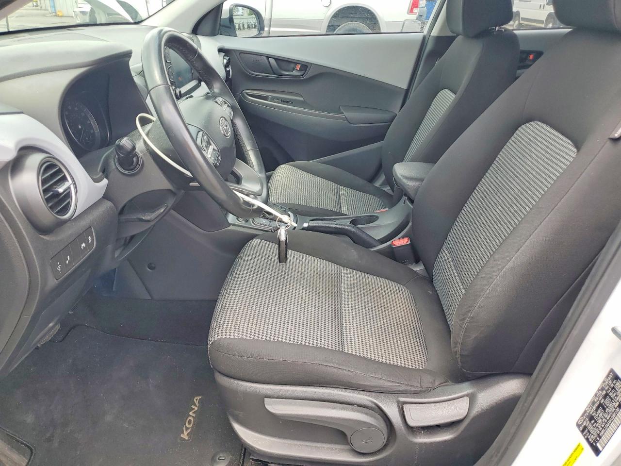 Hyundai KONA Sel