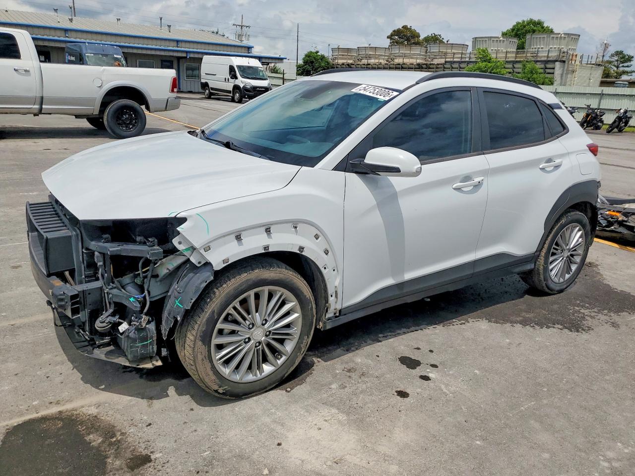 Salvage Hyundai KONA Image