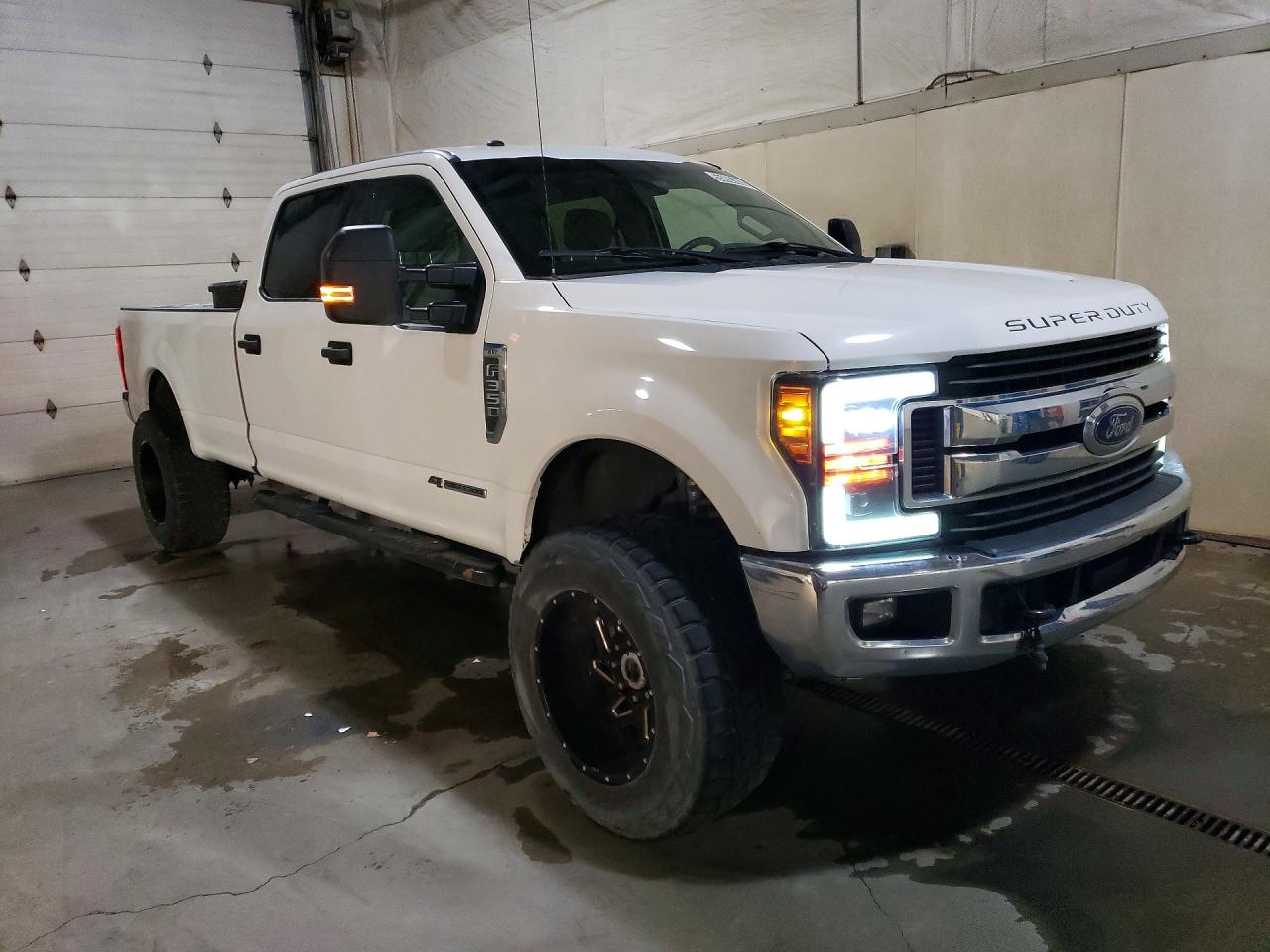 Ford F-350 Super Duty