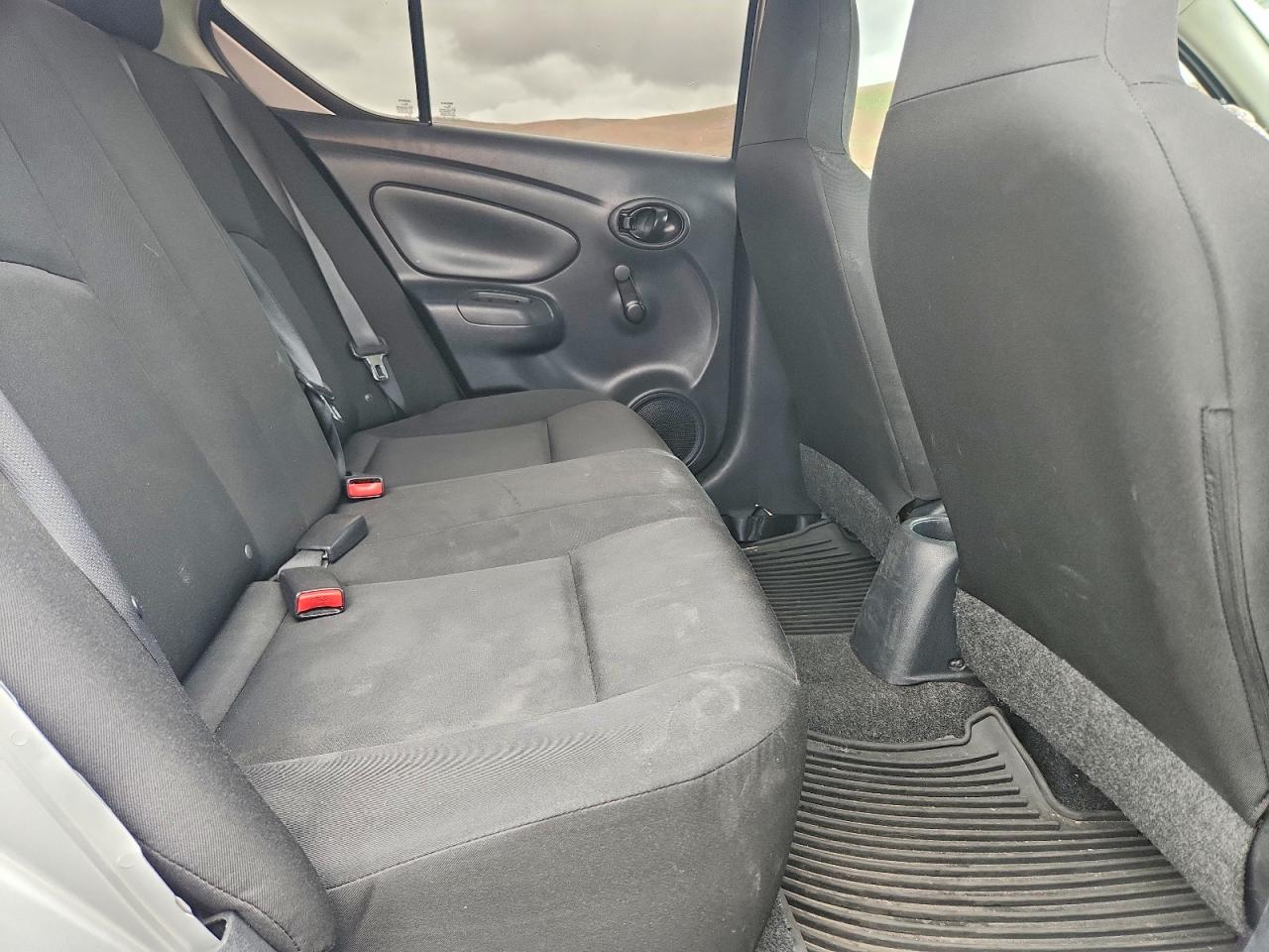 Nissan Versa 1.6 S Plus