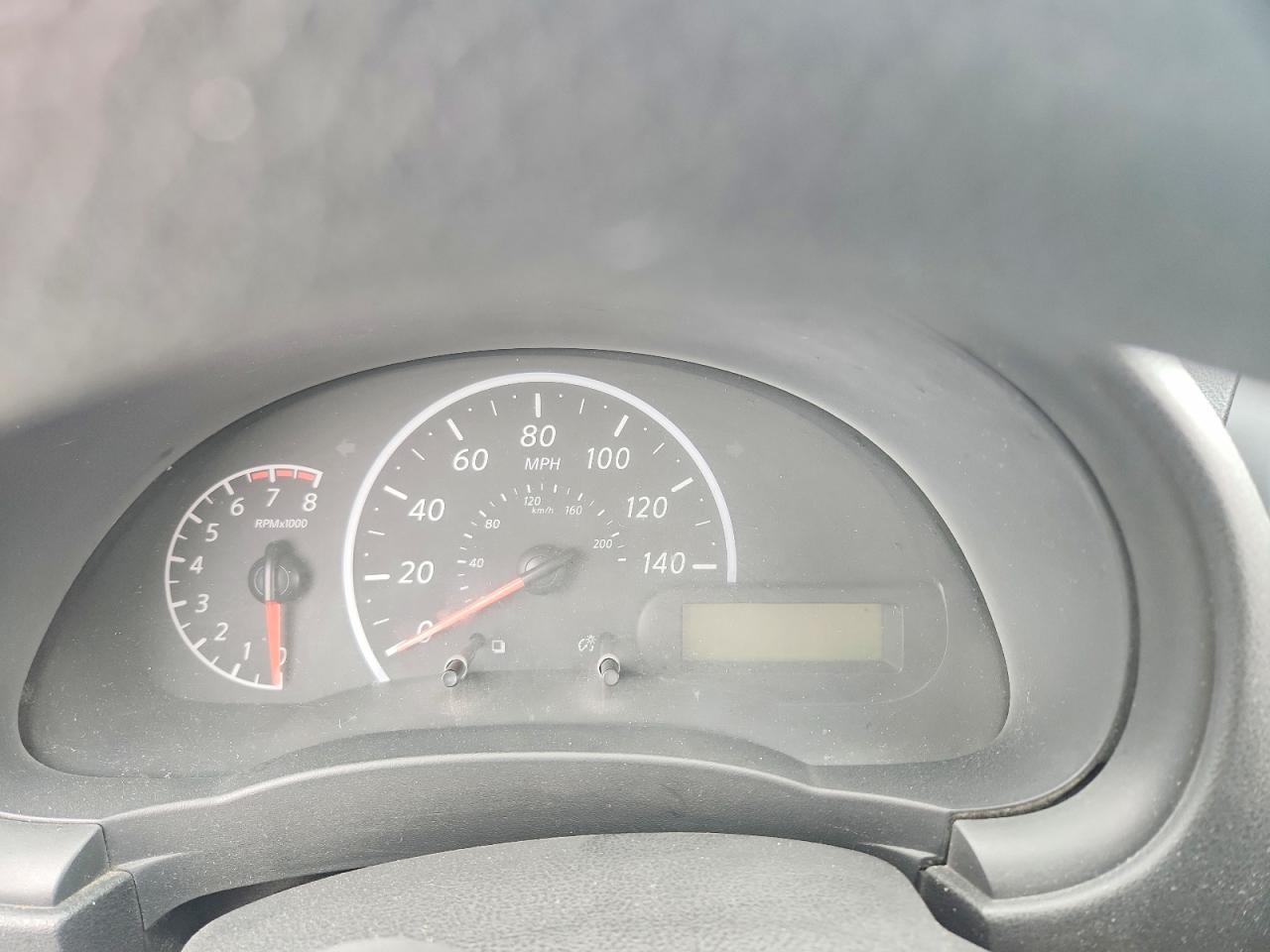 Nissan Versa 1.6 S Plus