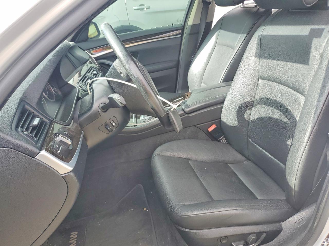 BMW 5 Series Xi