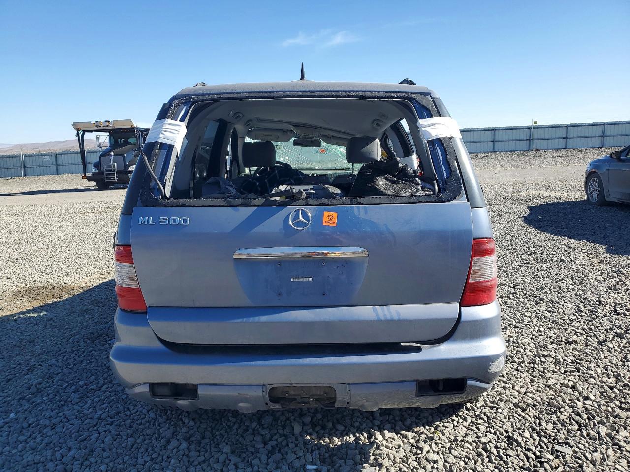 Mercedes-Benz M-Class 500