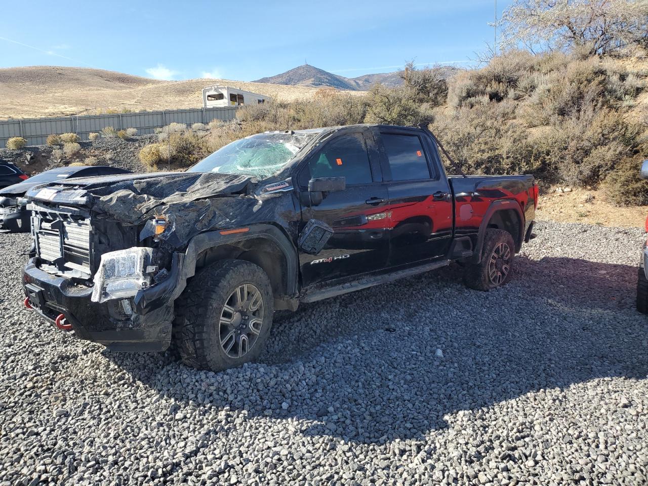 Salvage GMC Sierra Image