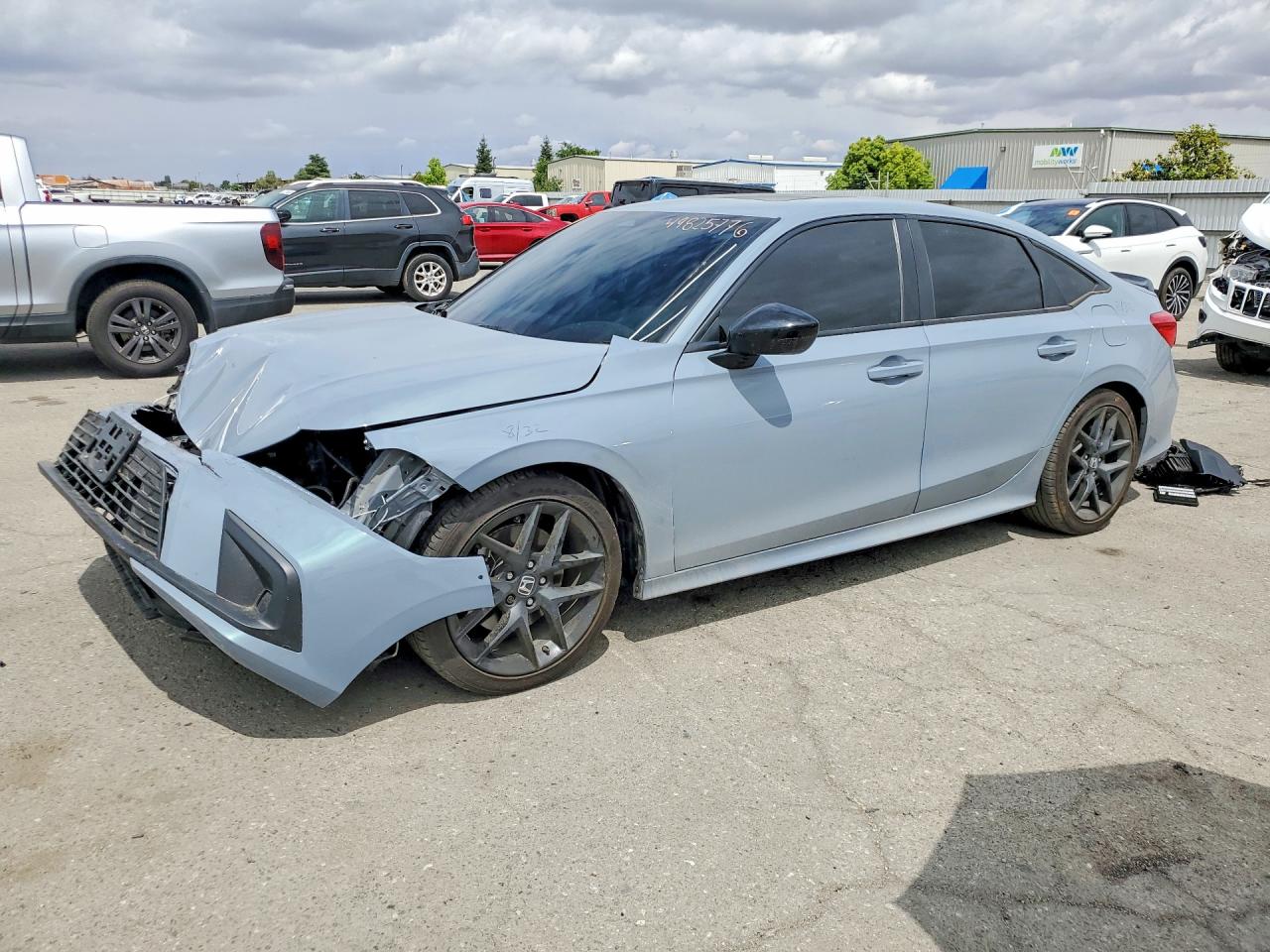 Salvage Honda Civic Image