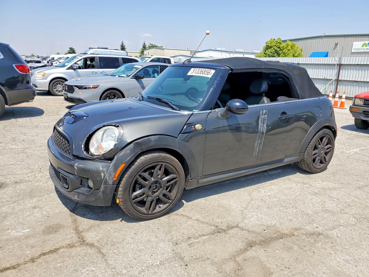 Salvage MINI Cooper Image