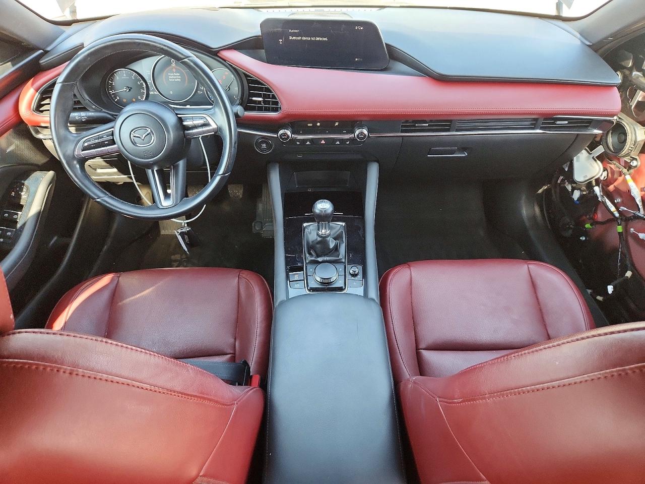 Mazda 3 Premium