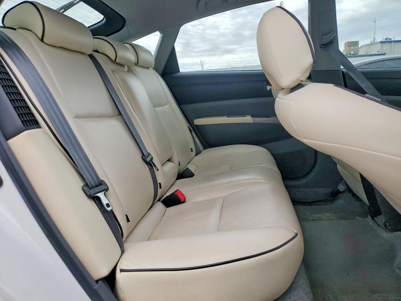 Toyota Prius Base