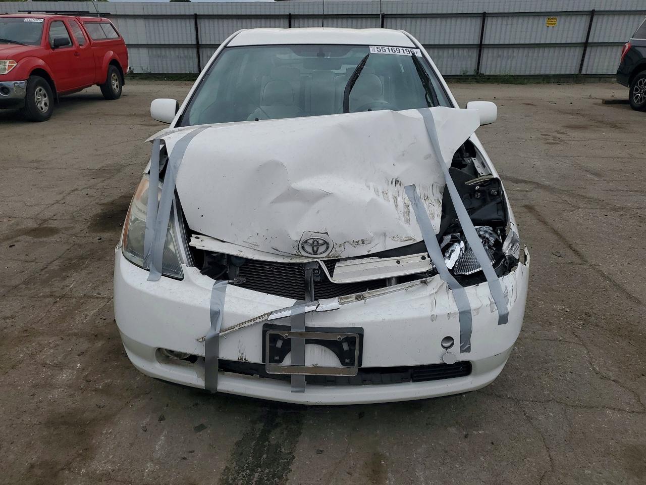 Toyota Prius Base