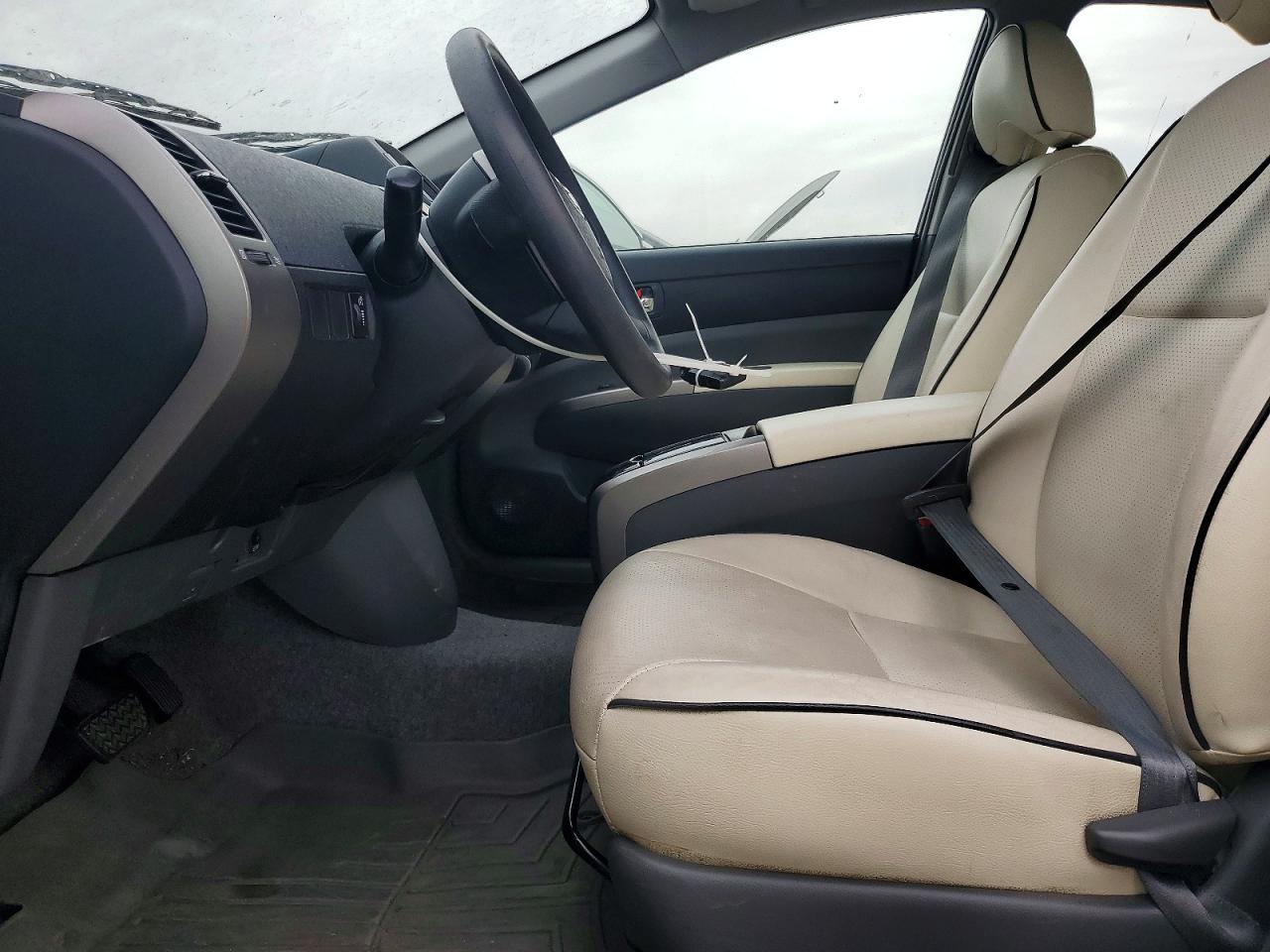Toyota Prius Base