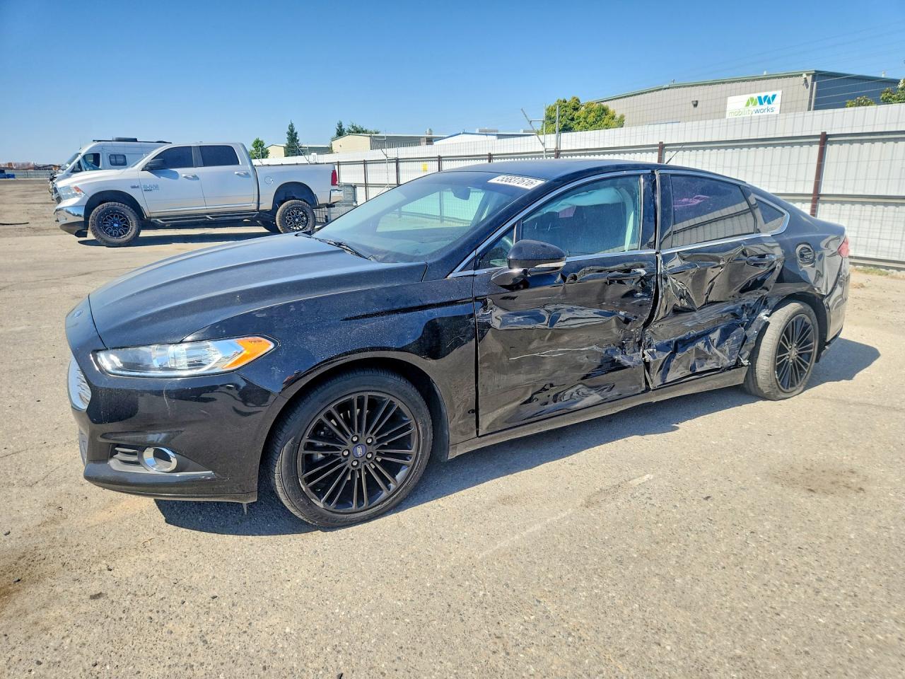 Salvage Ford Fusion Image
