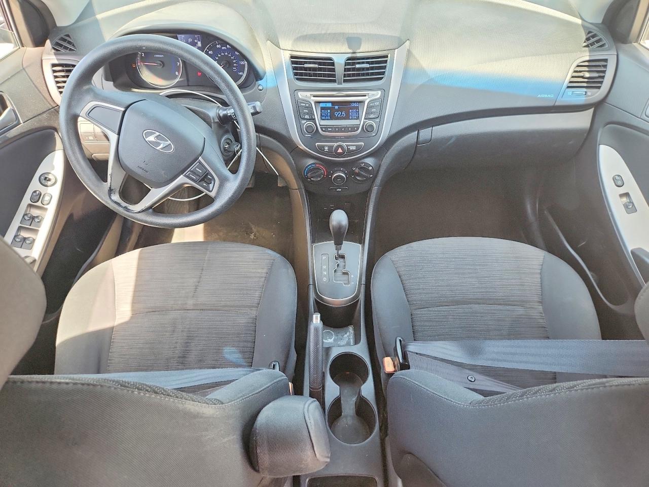 Hyundai ACCENT Gs