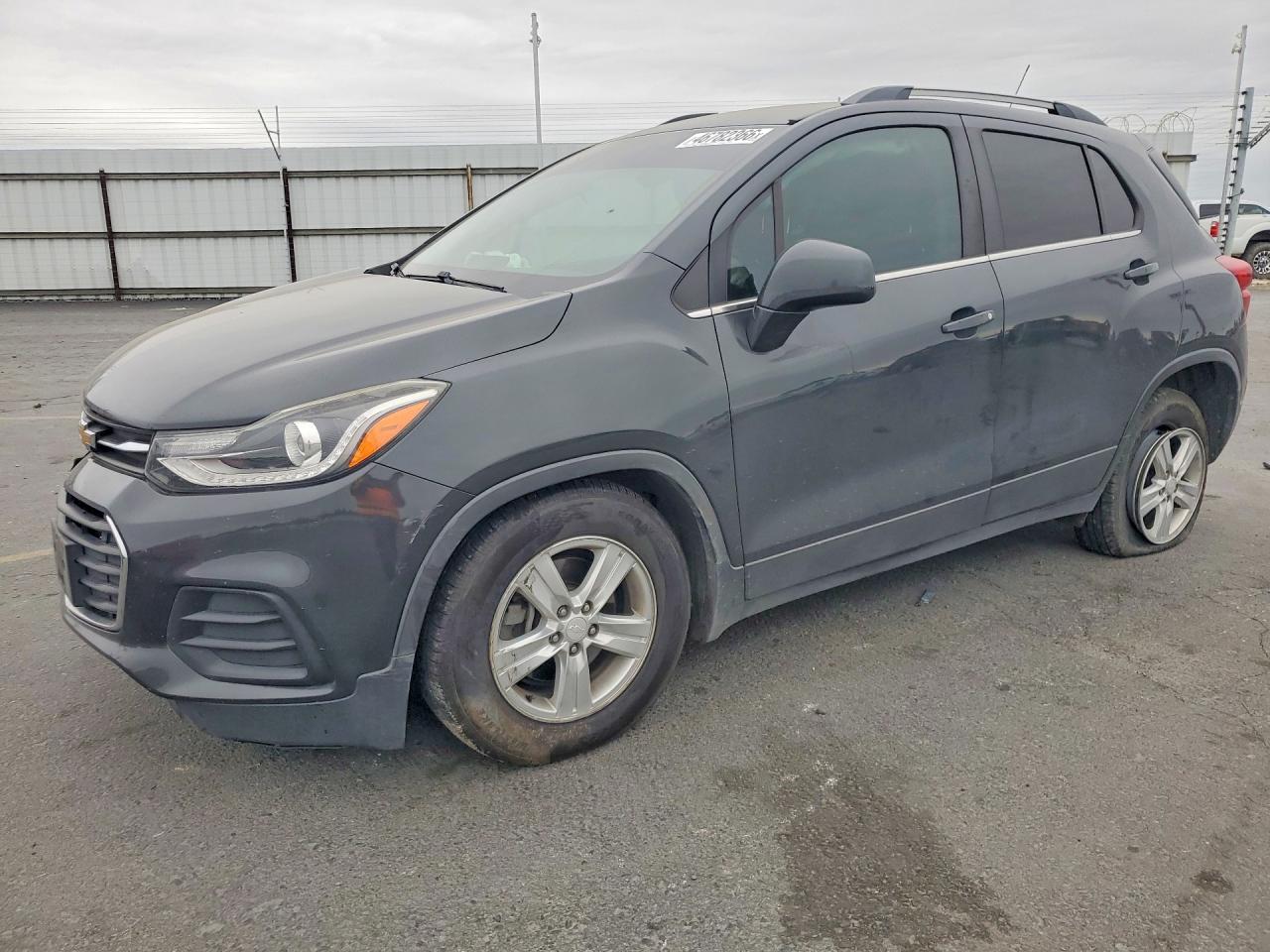 Salvage Chevrolet Trax Image