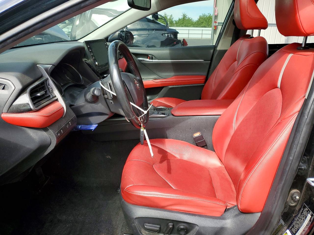 Toyota Camry Xse